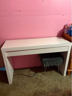 Vanity with fuzzy chair bundle