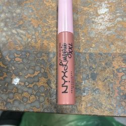 Nyx Lingerie XXL Matte Liquid Lipstick In Shade Flaunt It 4mL