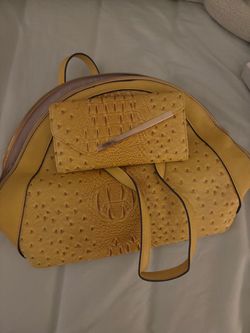 Faux Crocodile Dome Satchel Bag Yellow/gold  Handbag With Wallet (Gently Used)