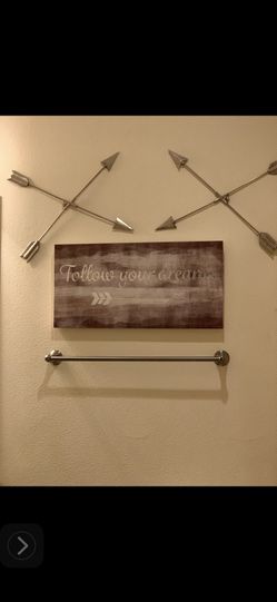 Wall decor