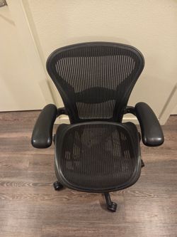 Herman miller Aeron Chair Size A