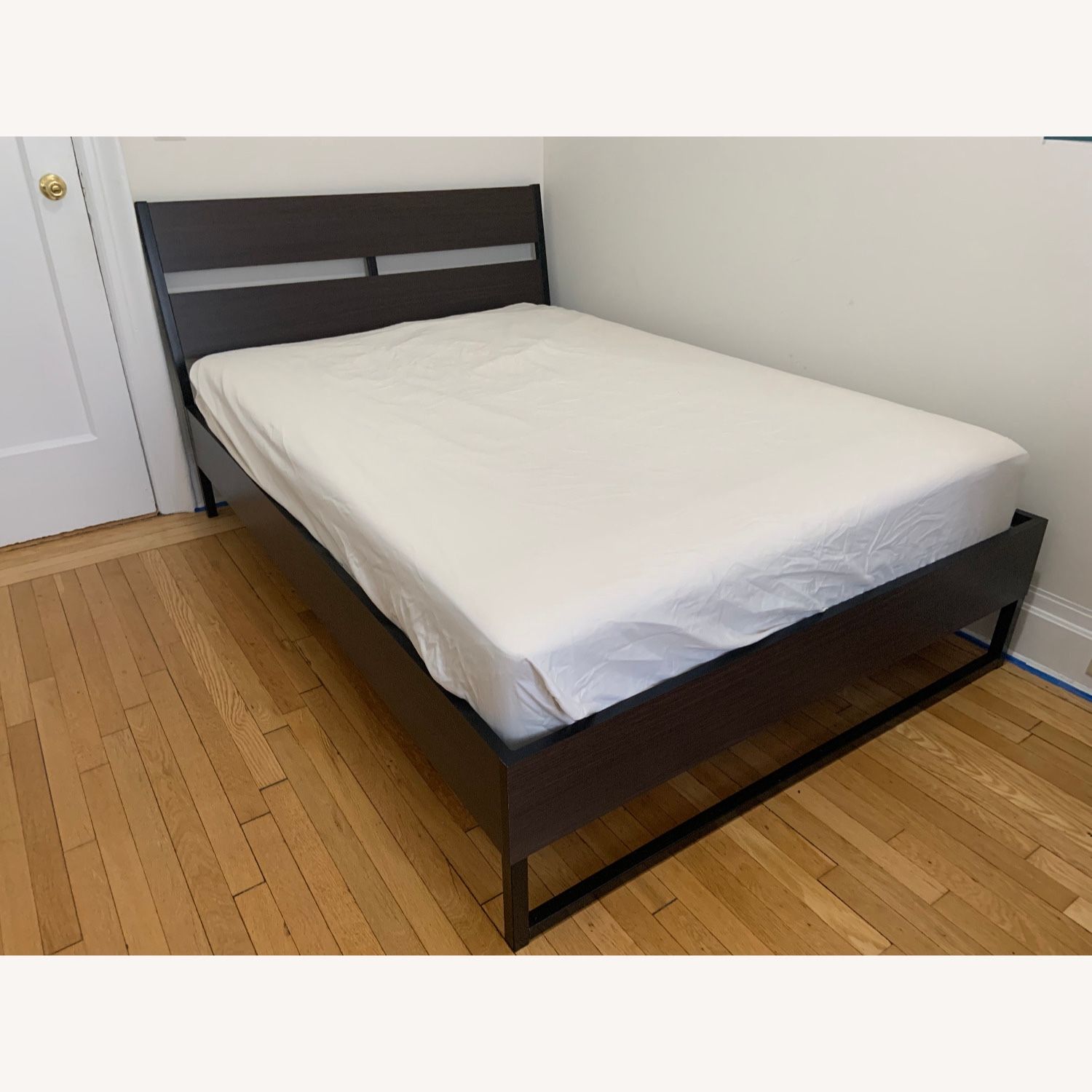 IKEA Trysil Full Size Bed Frame w/ Slats – Great Condition!