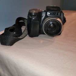 Kodak Easy Share DX6490 Camera