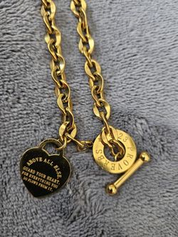 Beautiful Rose Gold Bracelet With Gift Box 