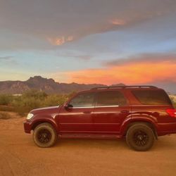 2004 Toyota Sequoia