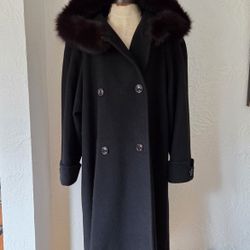 100% Black Cashmere Overcoat With Fox Fur Hood Size 2XL 
