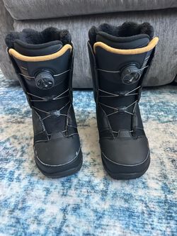 K2 Sapera Boa women’s snowboard boots size 6/6.5-also sell snowboards/snow pants/coat/goggles/helmet/ski mask, masks/gloves