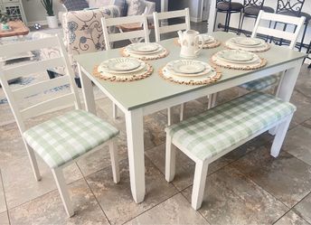 Dining set for six. Excellent condition, padded and upholstered chairs.