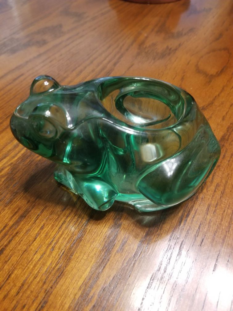 Green glass frog votive candle holder