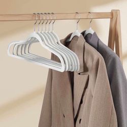 Plastic Clothes Hangers, Pack of 50