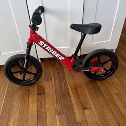 Strider 12’” Sport Red Balance Bike