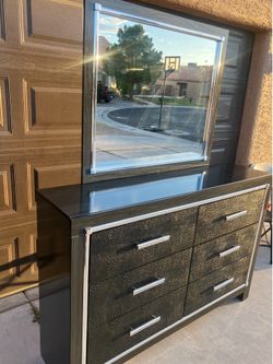 Ashley furniture  dresser with bedroom mirror