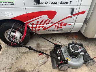 Murray 22” E550 Lawnmower NO BAG GREAT CONDITION PICK UP ONLY LOCATED BY W.63rd St and S. California Ave.