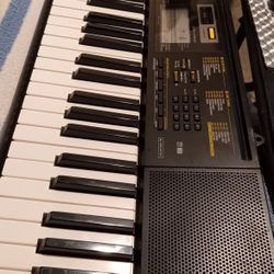 Keyboard Casio 61keys 400 sounds