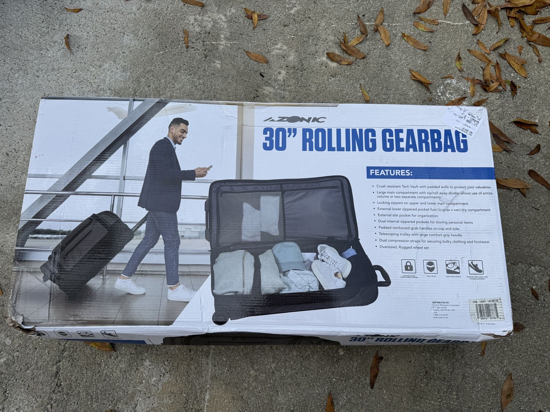 Azonic 30” Rolling Gear Bag Description: This 30" rolling gearbag is crafted from durable 600D heathered polyes