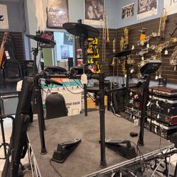 Alesis DM6 5-piece Electric Drum Set