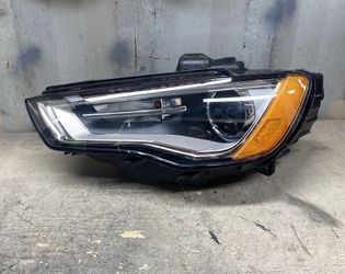 2014 2015 2016 Audi A3 Left Driver Side Xenon Headlight OEM 8V0941005B