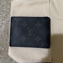 Louis Vuitton wallet black