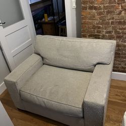 Large Comfy 2 Person Maxhome loveseat Couch