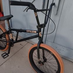 BMX.        STOLEN.          20"tires 