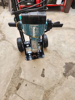 Makita jackhamer