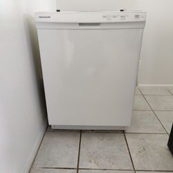 
Frigidaire 24'' Built-In Dishwasher

FREE