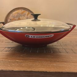 Le Creuset Wok