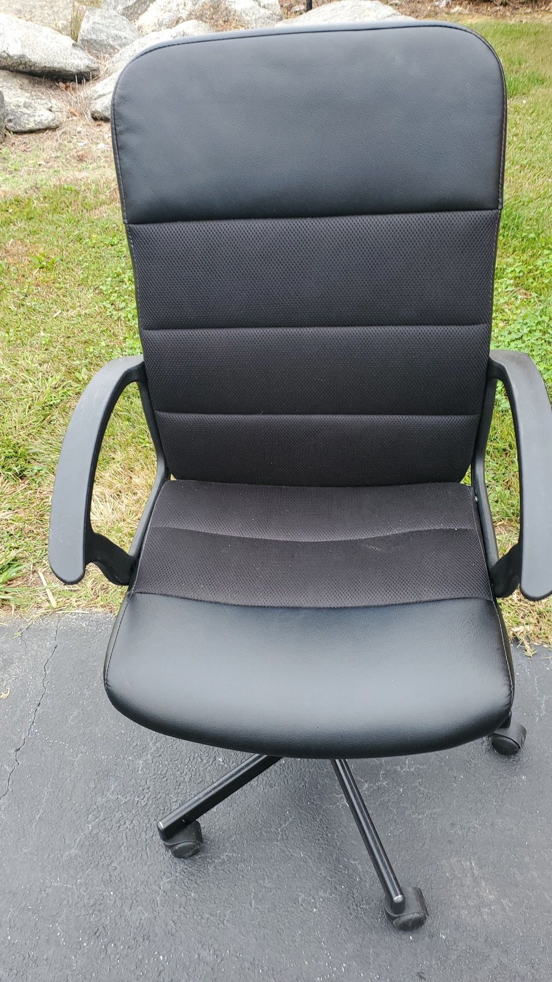 4 office chairs