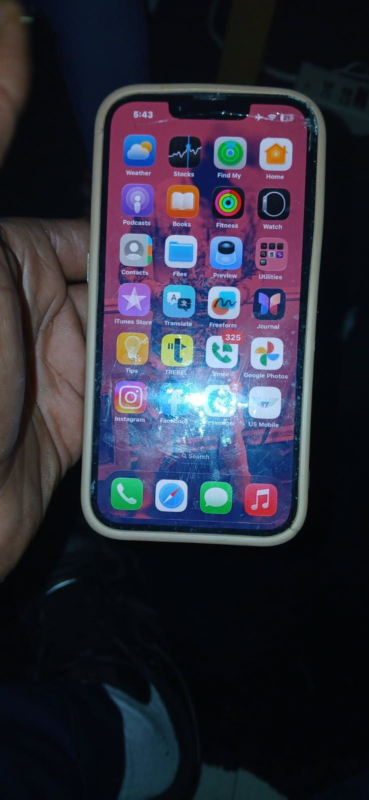 Cracked iPhone 14 128gb