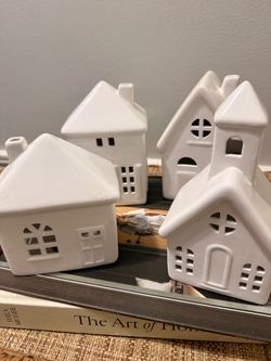 Ceramic houses set