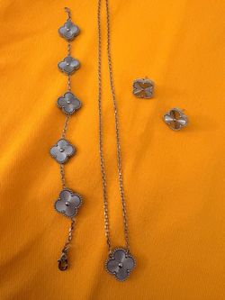 Luxury clover jewelry set