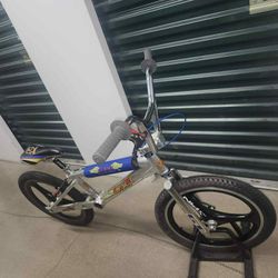 98 GT Speed Series Team Spin Wheels Stiletto Forks