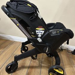 Doona Midnight Edition — like new (No Base)