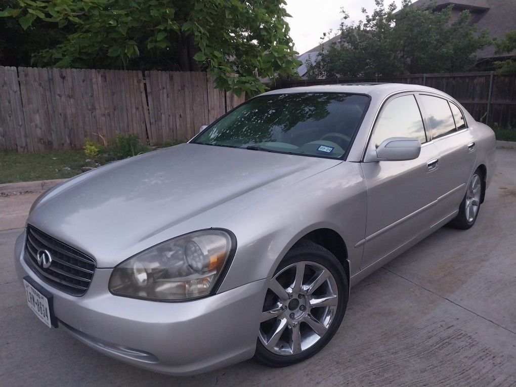2003 Infiniti Q45