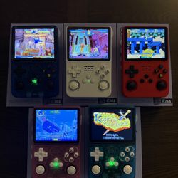 R36S Handheld Video Game System - Brand New in Box - Perfect Gift