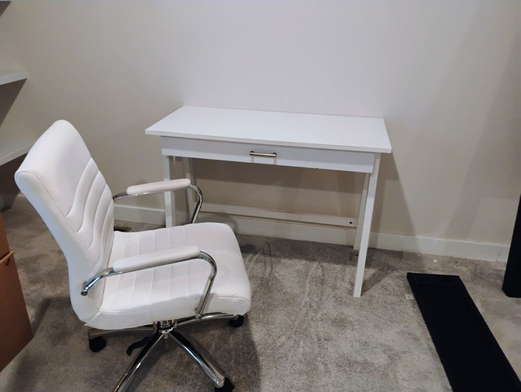 White Desk