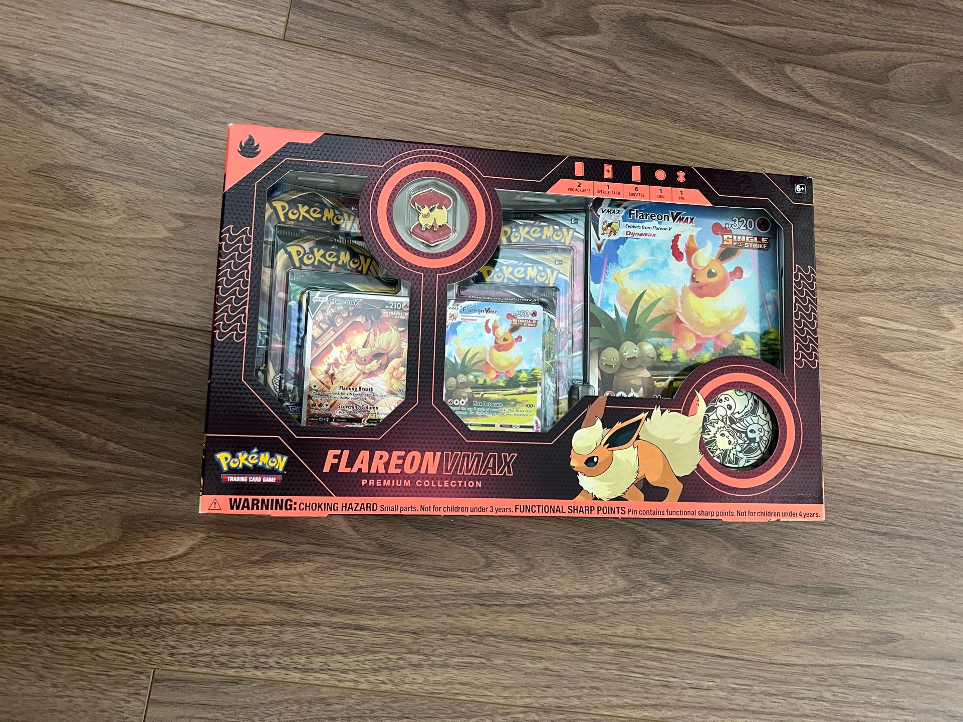 Pokemon Flareon VMAX Premium Collection