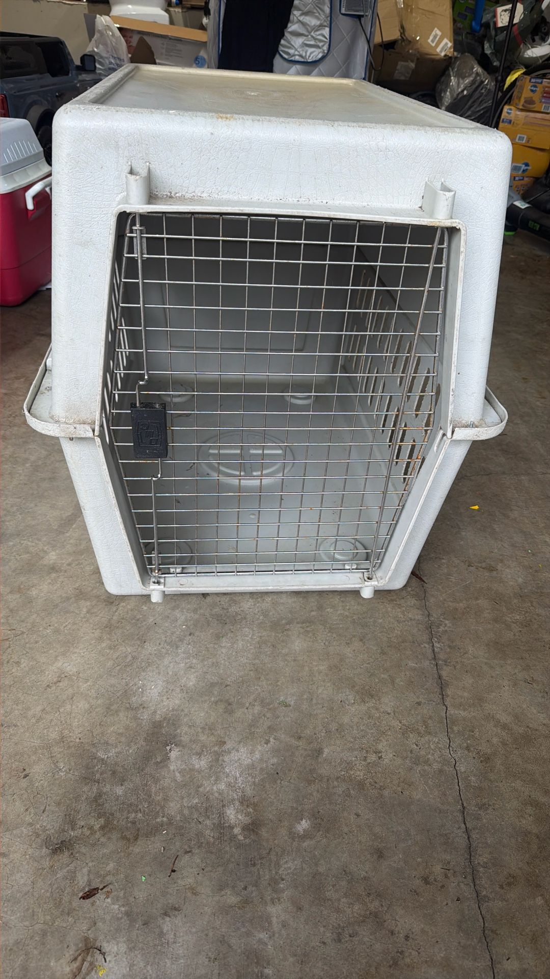 Free Médium Dog Kennel