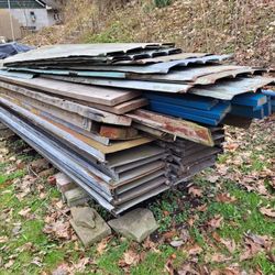 Misc. Metal Siding (Lot)