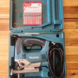 Makita Jigsaw + 20 pc Diablo Blade Set