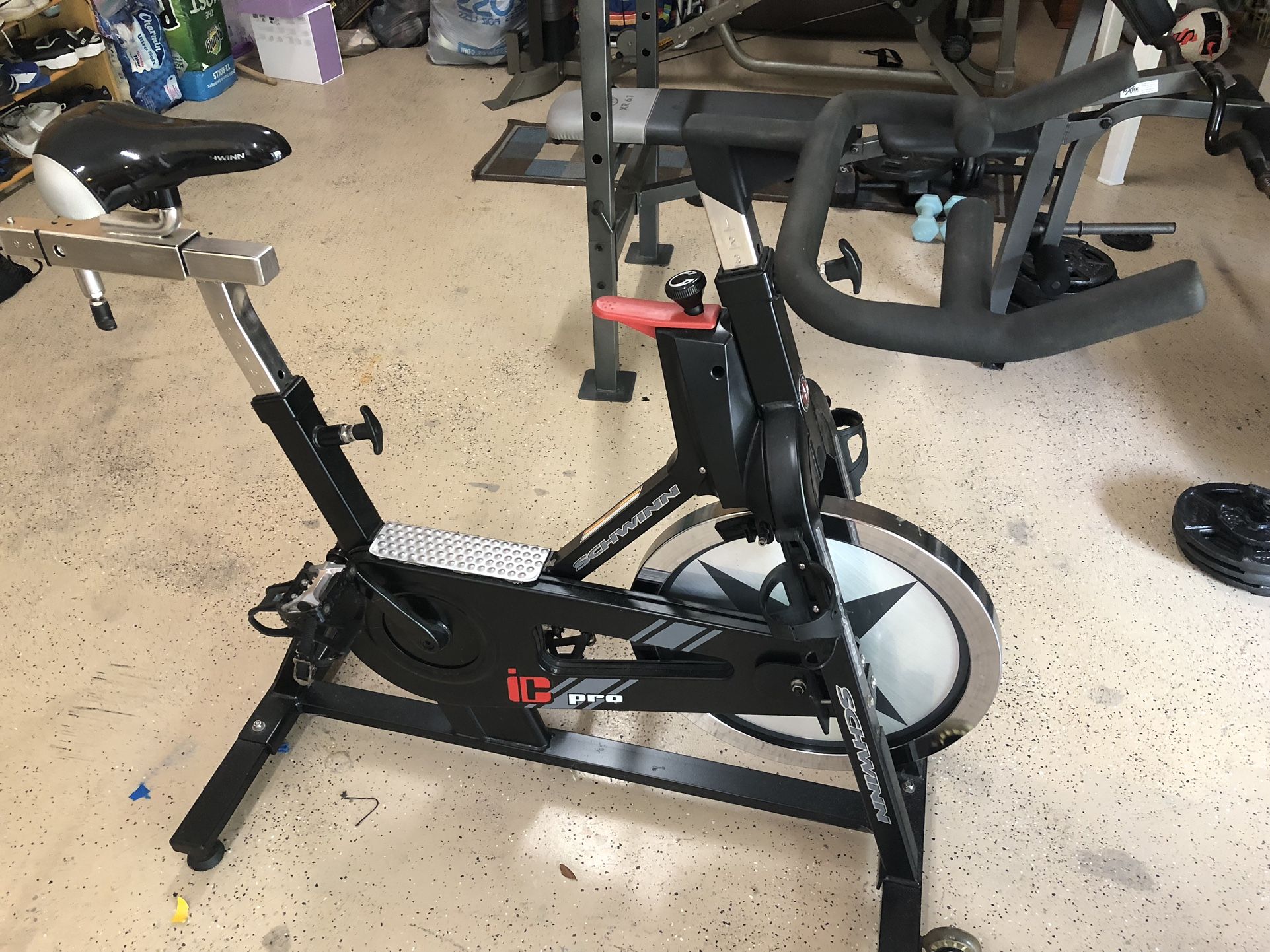 Exercise Bike Schwinn IC Pro