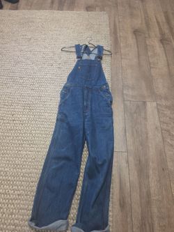 Levis New over all size small Glendora pick up 125 For a girl