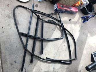 Ford Edge driver side weather stripping