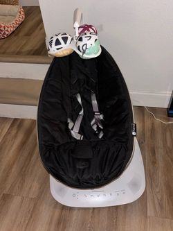 4 Moms Rocker