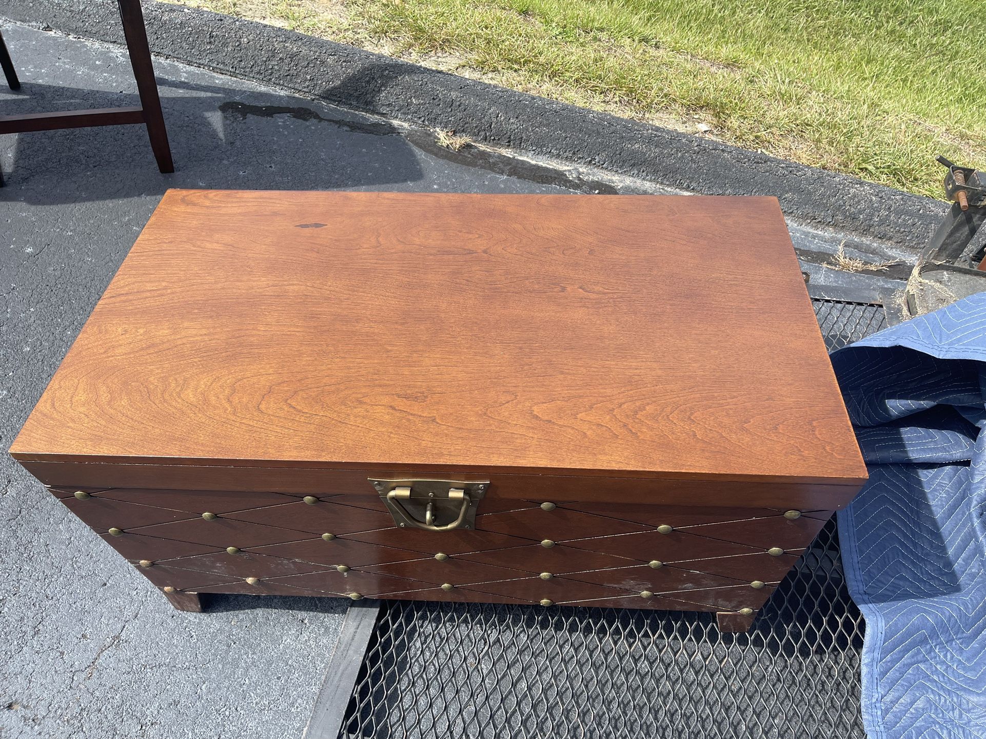 Coffee & End Table