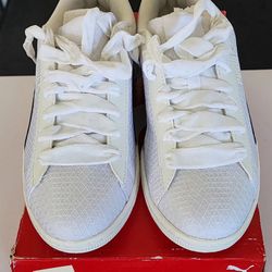 Women Puma Sneakers 
