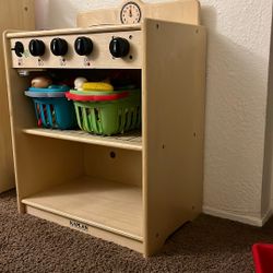 Toddler kitchen set  