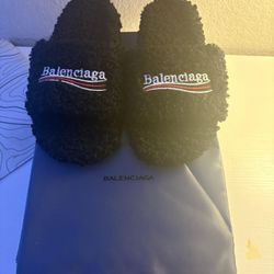Balenciaga slides