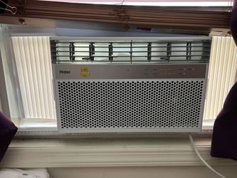 Year old Haier 8,000 btu air conditioner mint condition