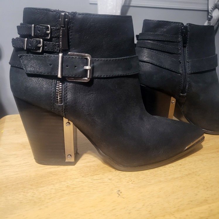 Vince Camuto